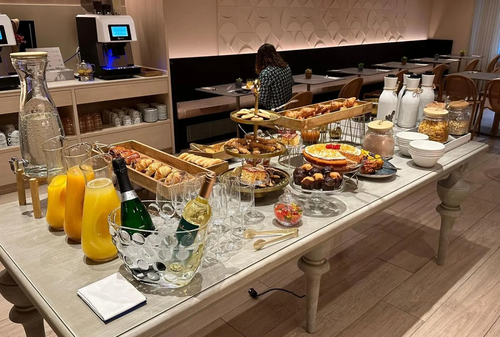 ****  Arcelon Hotel - From 2023 Barcelona Spain